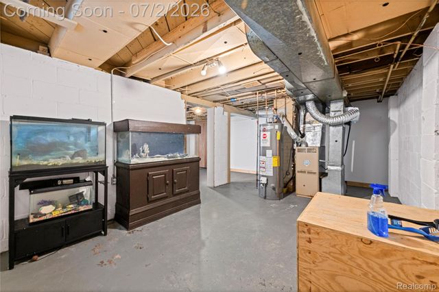 24719 Princeton Street, Dearborn, MI 48124