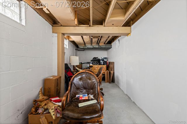 24719 Princeton Street, Dearborn, MI 48124