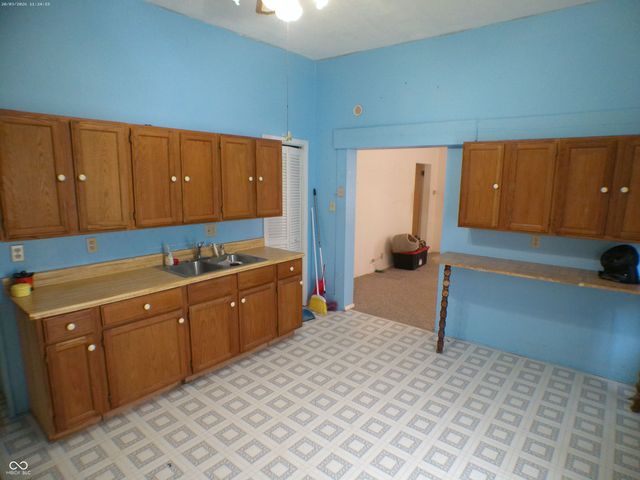 70 Herriott Street, Franklin, IN 46131