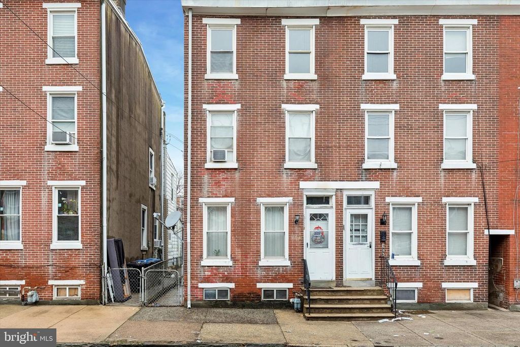 651 CORSON ST, Norristown, PA 19401