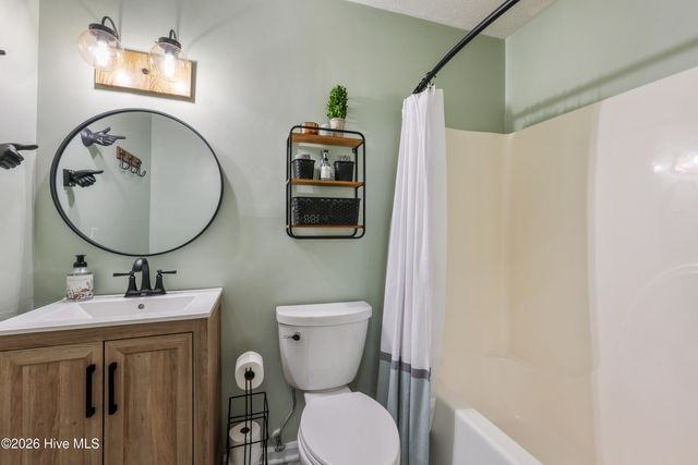 3954 Echo Farms Boulevard, Wilmington, NC 28412