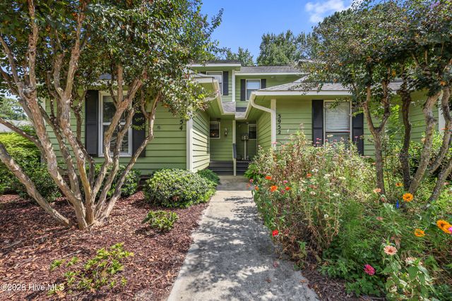3954 Echo Farms Boulevard, Wilmington, NC 28412