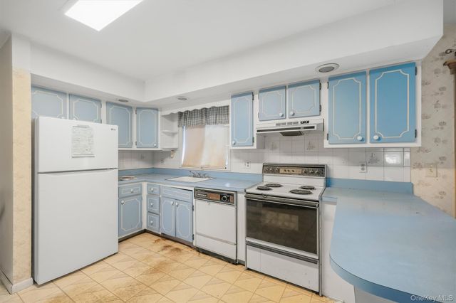 54 Clancy Avenue, New Windsor, NY 12553