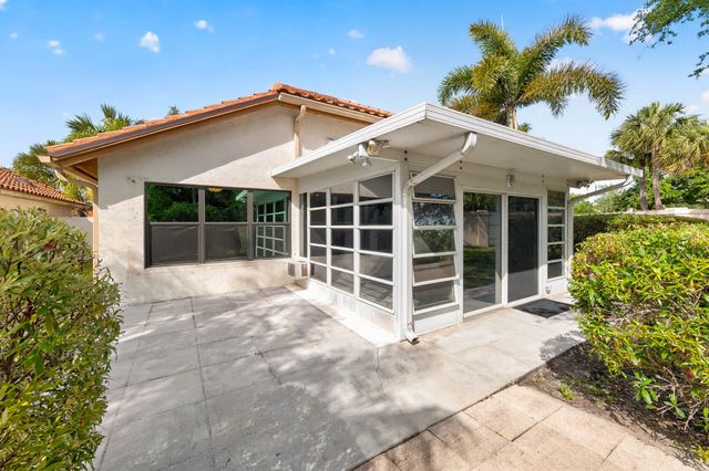 2988 SW Mariposa Circle, Palm City, FL 34990