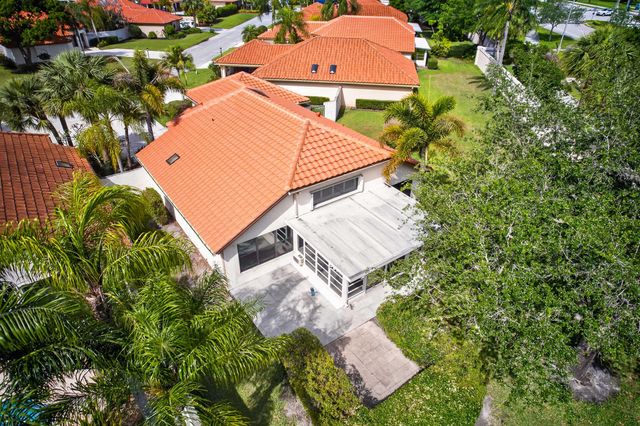 2988 SW Mariposa Circle, Palm City, FL 34990