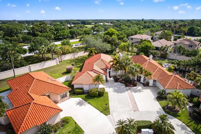 2988 SW Mariposa Circle, Palm City, FL 34990