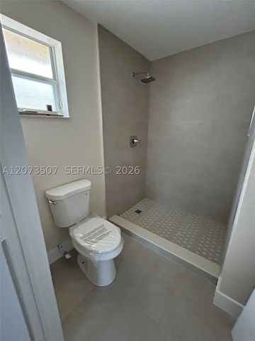 8964 W Flagler St 209, Miami, FL 33174