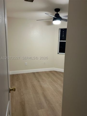 8964 W Flagler St 209, Miami, FL 33174