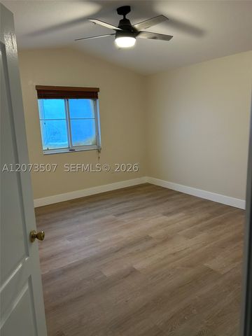 8964 W Flagler St 209, Miami, FL 33174