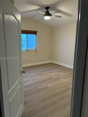 8964 W Flagler St 209, Miami, FL 33174