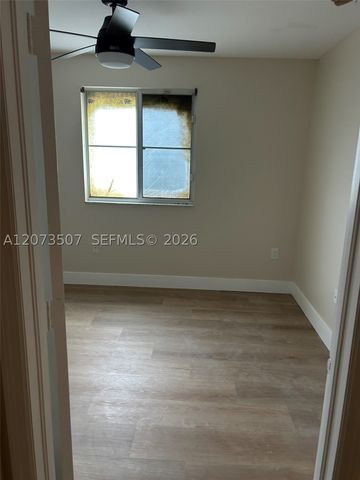 8964 W Flagler St 209, Miami, FL 33174