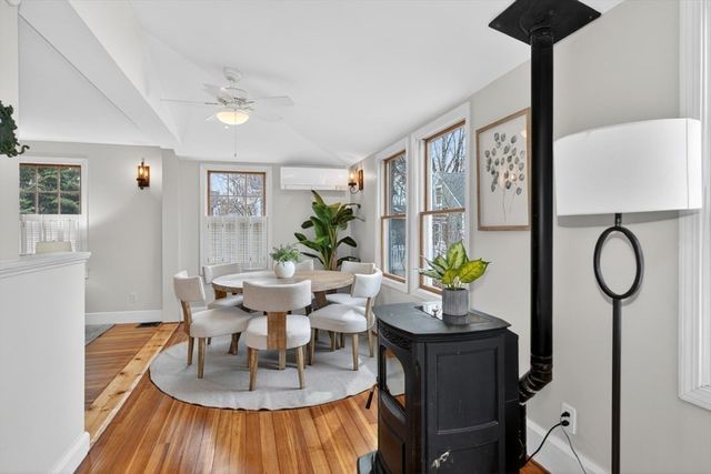 44 Baker St, Holliston, MA 01746