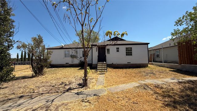 2644 Berryhill Drive, Fort Worth, TX 76105