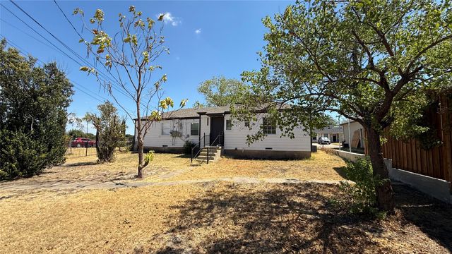 2644 Berryhill Drive, Fort Worth, TX 76105