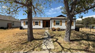 2644 Berryhill Drive, Fort Worth, TX 76105