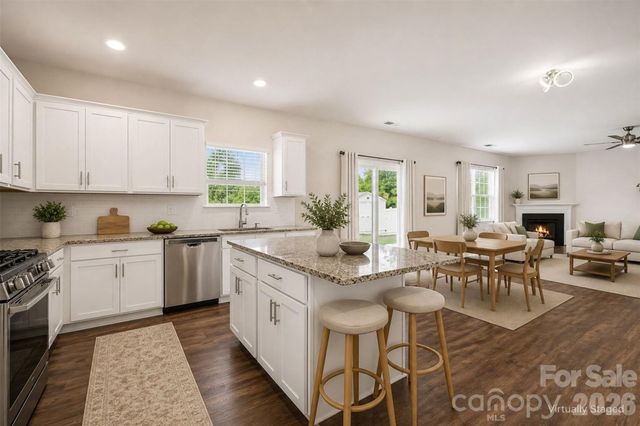 7833 Stonehouse Drive, Gastonia, NC 28056