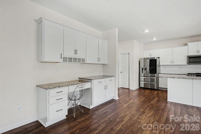 7833 Stonehouse Drive, Gastonia, NC 28056