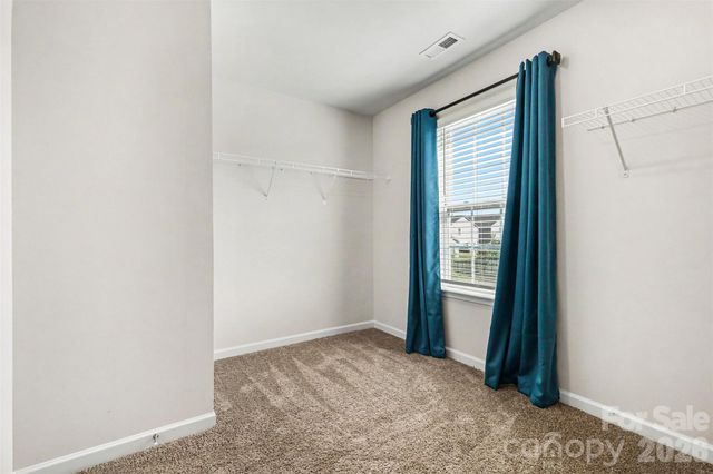 7833 Stonehouse Drive, Gastonia, NC 28056