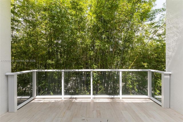 455 NE 39th Street 109, Miami, FL 33137