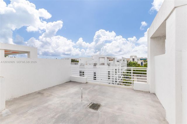 455 NE 39th Street 109, Miami, FL 33137