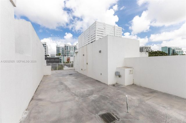 455 NE 39th Street 109, Miami, FL 33137