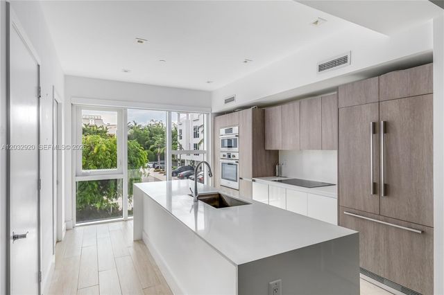 455 NE 39th Street 109, Miami, FL 33137