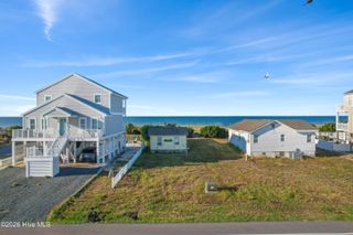 188 Ocean Boulevard E, Supply, NC 28462