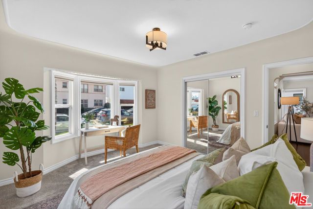 8617 Olin Street, Los Angeles, CA 90034