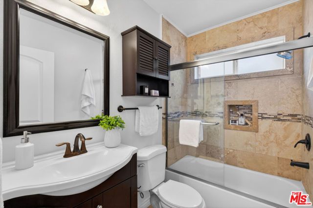 8617 Olin Street, Los Angeles, CA 90034