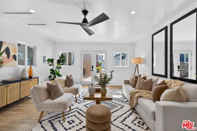 8617 Olin Street, Los Angeles, CA 90034