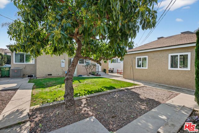 8617 Olin Street, Los Angeles, CA 90034