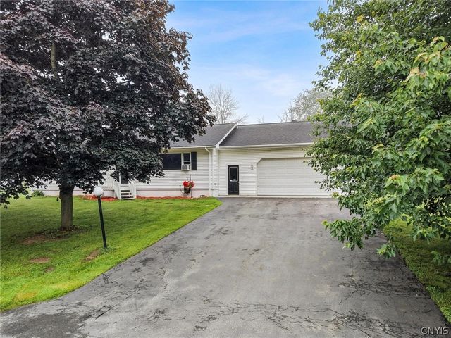 87 Skyline Drive, Scriba, NY 13126