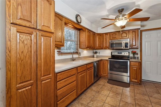 115 Briarcliff Dr, Chippewa Twp, PA 15010