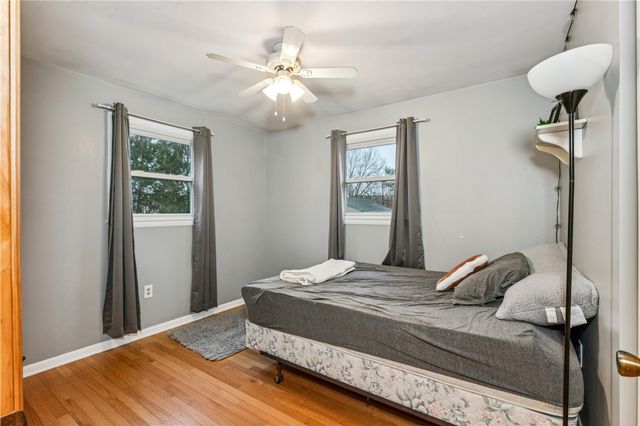 115 Briarcliff Dr, Chippewa Twp, PA 15010