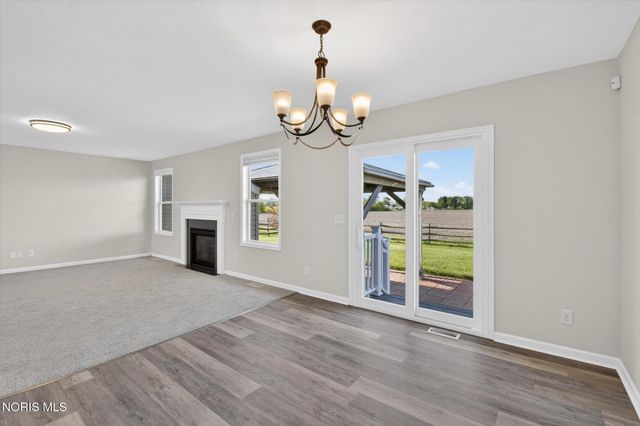 10781 Sun Trace Drive, Perrysburg, OH 43551