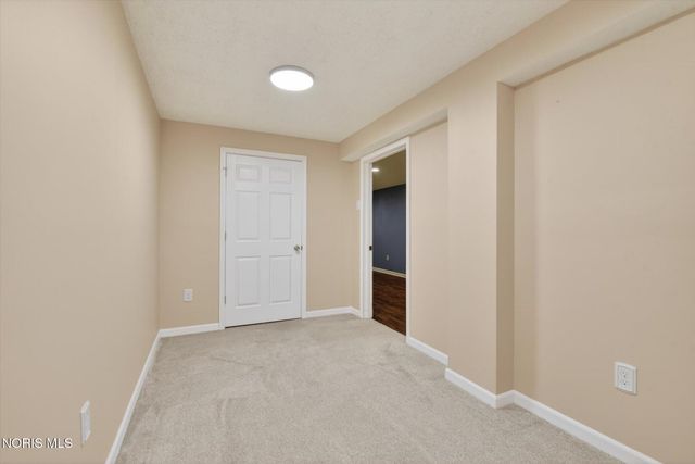 10781 Sun Trace Drive, Perrysburg, OH 43551