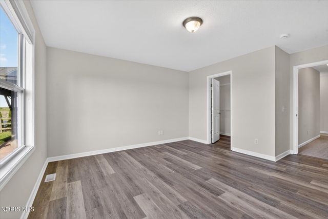 10781 Sun Trace Drive, Perrysburg, OH 43551