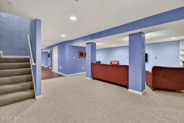 10781 Sun Trace Drive, Perrysburg, OH 43551