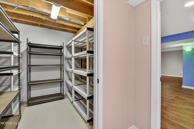 10781 Sun Trace Drive, Perrysburg, OH 43551