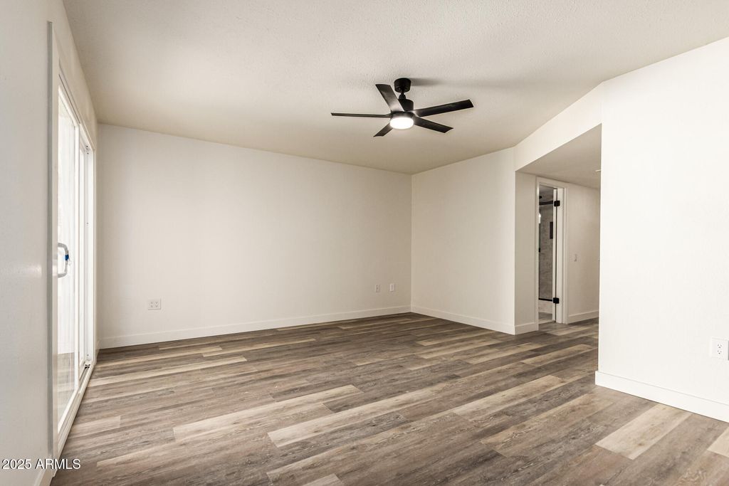 Image 19 of property listing at 18838 N CONQUISTADOR Drive, Sun City West, AZ 85375