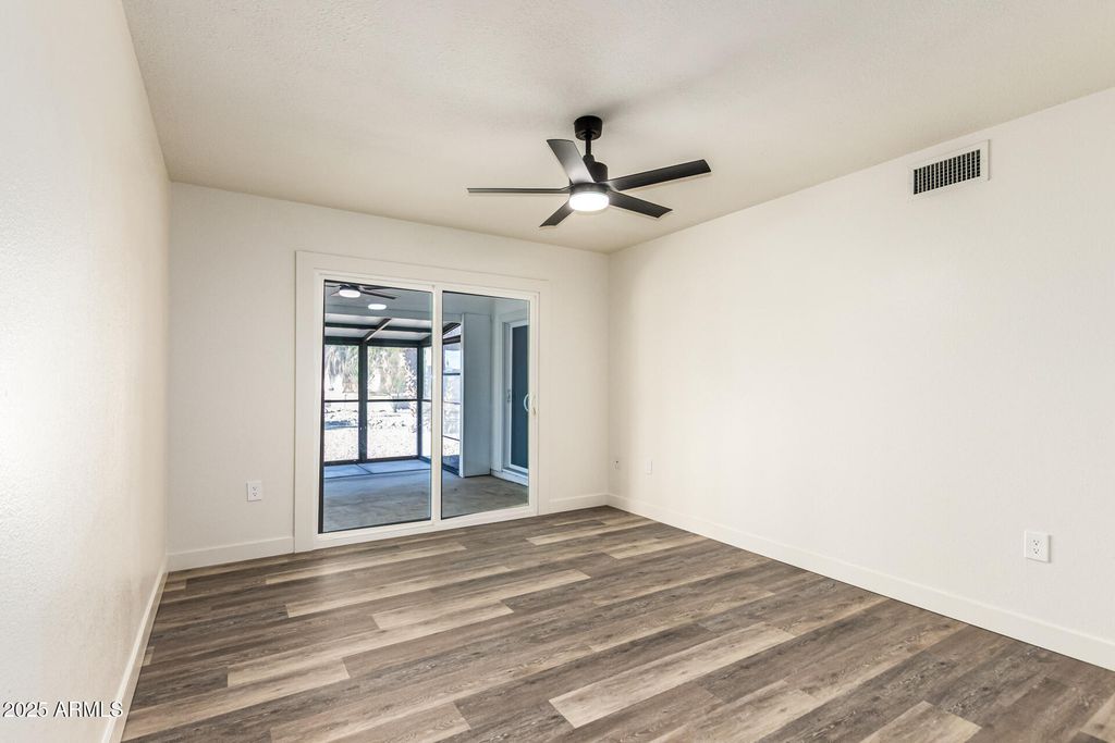 Image 28 of property listing at 18838 N CONQUISTADOR Drive, Sun City West, AZ 85375