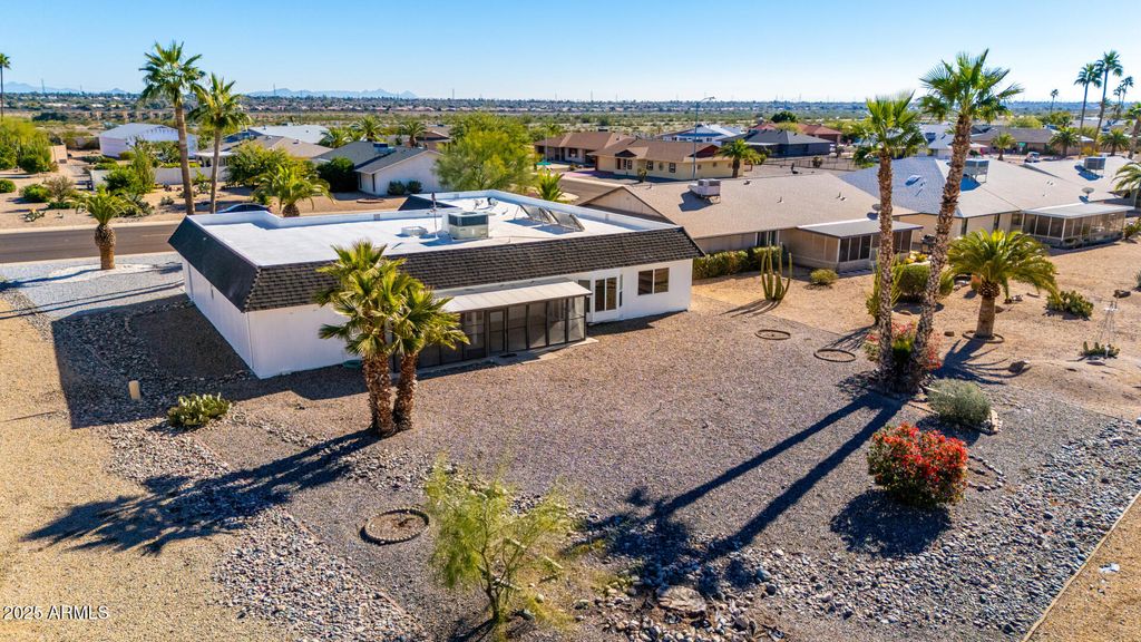 Image 36 of property listing at 18838 N CONQUISTADOR Drive, Sun City West, AZ 85375