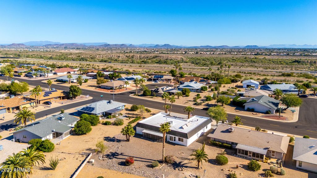 Image 38 of property listing at 18838 N CONQUISTADOR Drive, Sun City West, AZ 85375