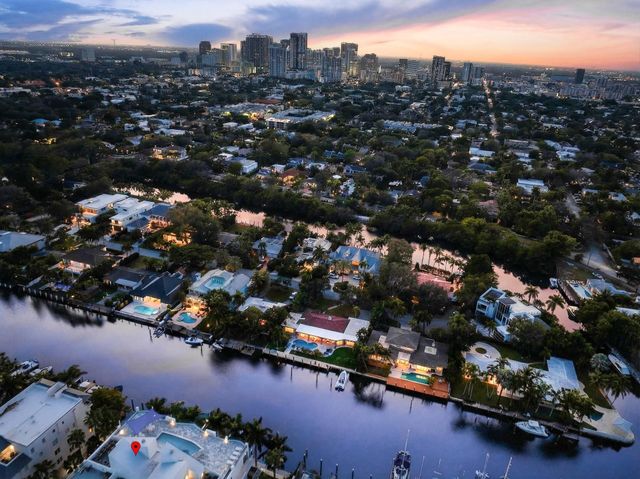 301 Hendricks Isle 6, Fort Lauderdale, FL 33301