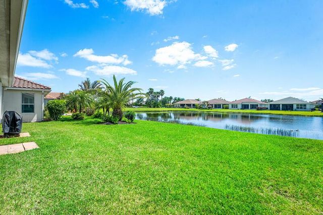 11784 SW Mountain Ash Circle SW, Port St. Lucie, FL 34987