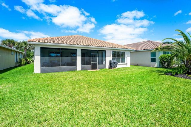 11784 SW Mountain Ash Circle SW, Port St. Lucie, FL 34987