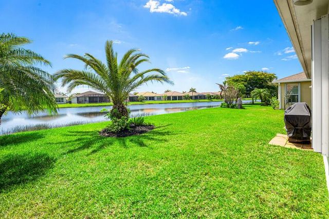 11784 SW Mountain Ash Circle SW, Port St. Lucie, FL 34987