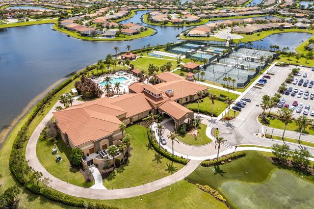11784 SW Mountain Ash Circle SW, Port St. Lucie, FL 34987