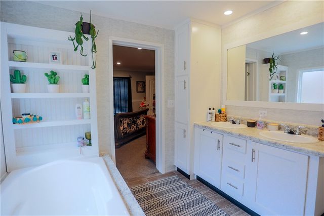96 S Fork Lane, Dover, AR 72837