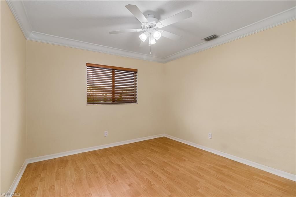 Image 10 of property listing at 1303 SW 43rd LN, Cape Coral, FL 33914
